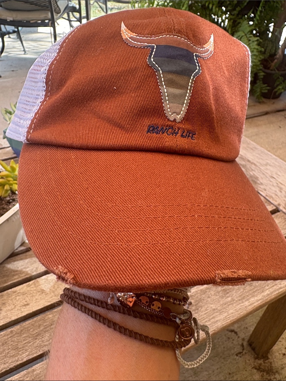 Shyanne Women's Serape Print Longhorn Mesh-Back Baseball Cap